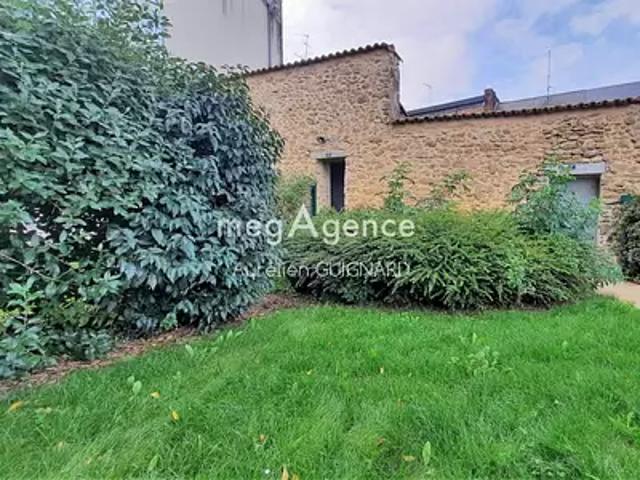 Bressuire 79300 Achat / Vente immeuble