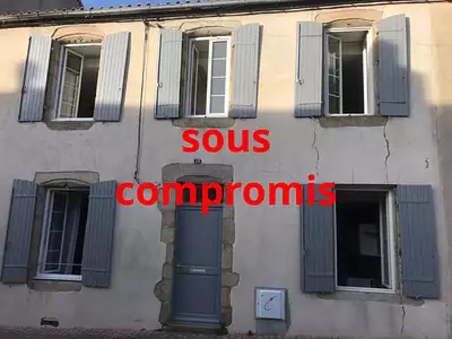 Bressuire 79300 Achat / Vente maison 4 pièces t4