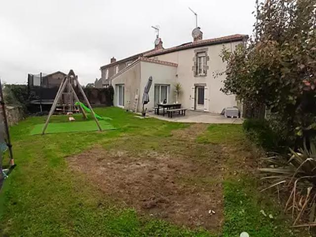 Bressuire 79300 Achat / Vente maison 6 pièces t6