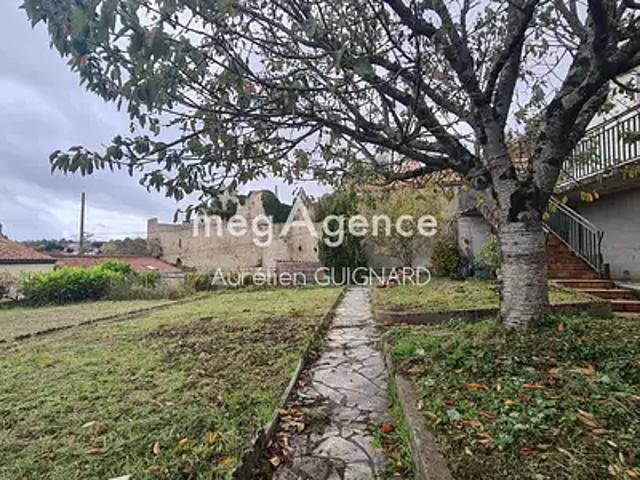 Bressuire 79300 Achat / Vente maison 8 pièces t8 cave