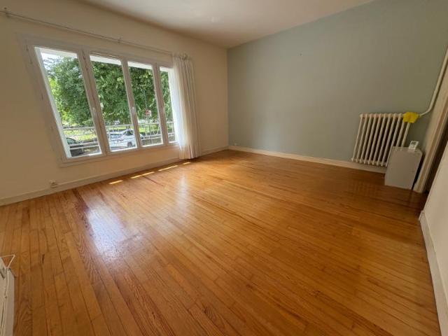 BREST 17 RUE PIERRE BROSSOLETTE Appartement T4 de 97m², Brest