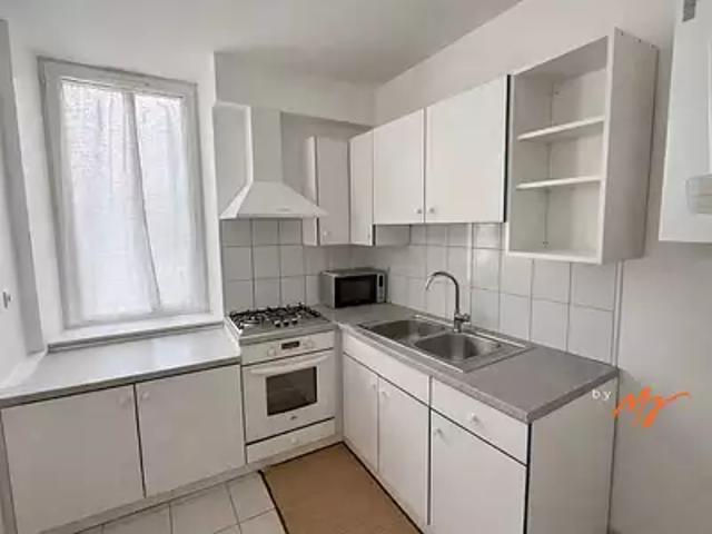 Brest 29200 Achat / Vente appartement 2 pièces t2 au dernier étage