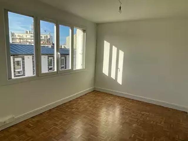 Brest 29200 Location appartement 2 pièces t2 au dernier étage