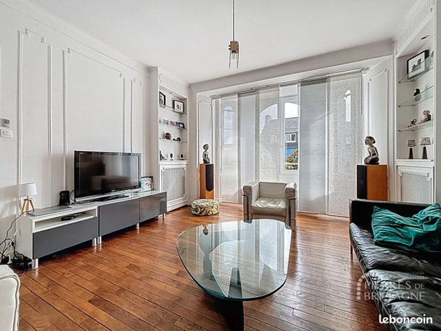 Brest Quatre Moulins élégante maison des années 30, 150 m² habitables