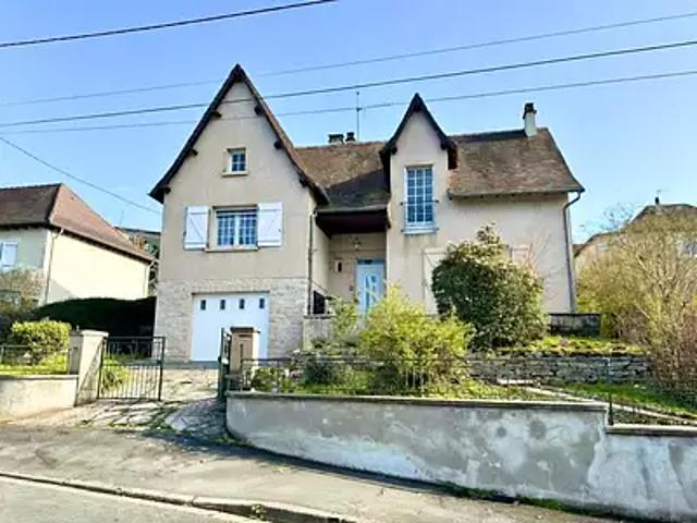 Brive la Gaillarde 19100 Achat / Vente maison 6 pièces t6 au dernier étage cave