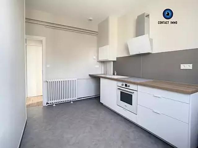 Brive la Gaillarde 19100 Location appartement 2 pièces t2 au dernier étage