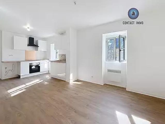 Brive la Gaillarde 19100 Location appartement 2 pièces t2 au dernier étage
