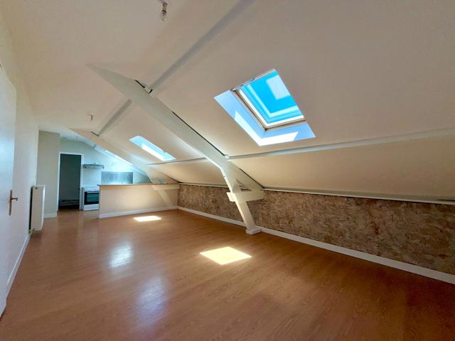 Brive la Gaillarde Location Appartement 19