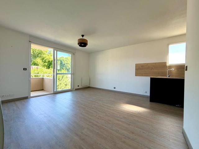 Brive la Gaillarde Location Appartement 19