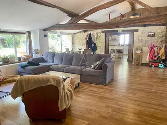 Brizambourg 17770 Achat / Vente maison 8 pièces t8 terrasse