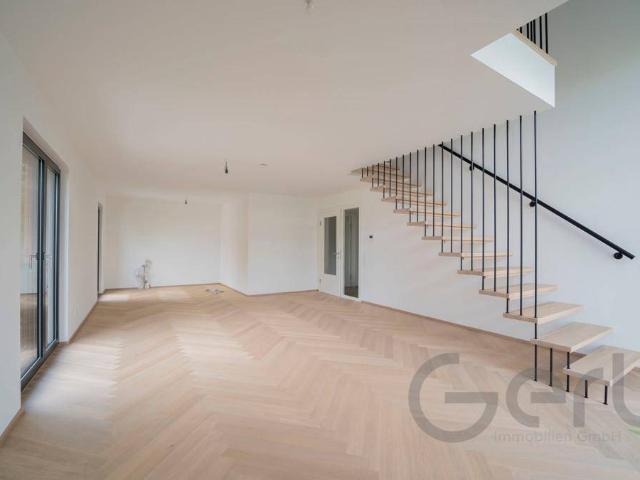 Edles Wohnen in Eichetsiedlung/Viehhausen Neubau Maisonette mit 12 m² Sonnenbalkon