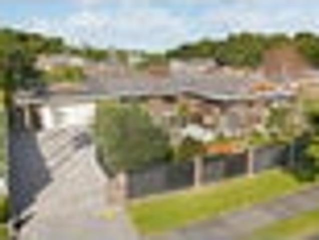 Brick & Tile Family Living with Future Potential