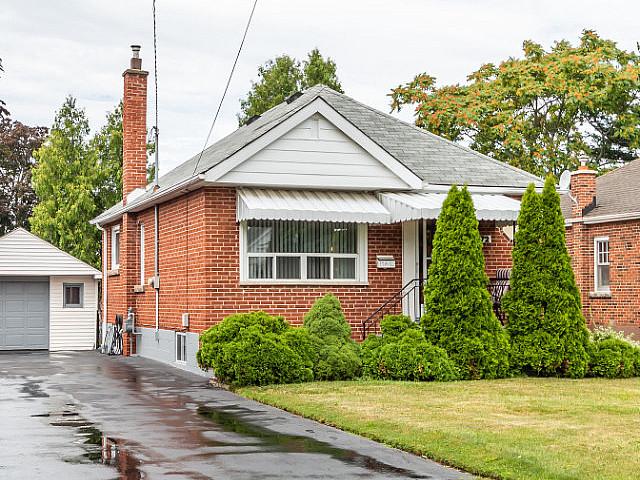 Brick Bungalow For Sale In East Hamilton
