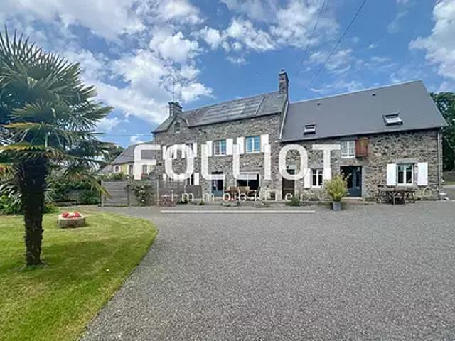 Bricqueville la Blouette 50200 Achat / Vente maison 10 pièces t10 au dernier étage