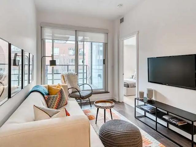 Bridgeland Apartment