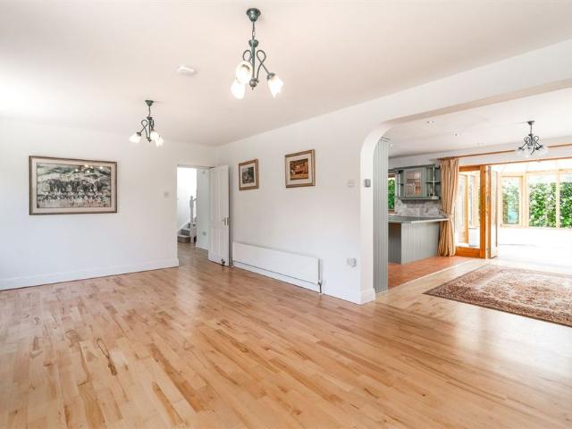 Bridon, Enniskerry Road, Kilternan, Dublin 18