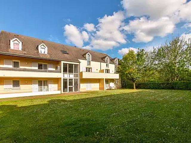 Brie Comte Robert 77170 Achat / Vente appartement 2 pièces t2 au dernier étage parking