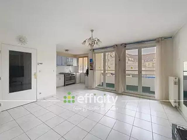 Brie Comte Robert 77170 Achat / Vente appartement 3 pièces t3 balcon