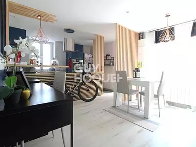 Brie Comte Robert 77170 Achat / Vente appartement 3 pièces t3 parking