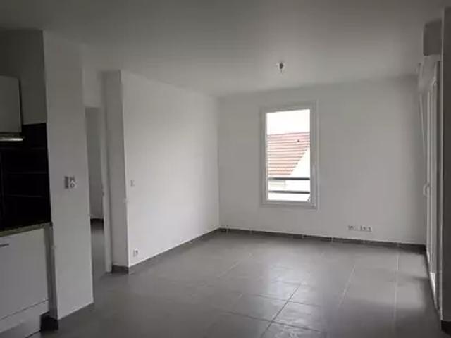 Brie Comte Robert 77170 Location appartement 2 pièces t2 balcon