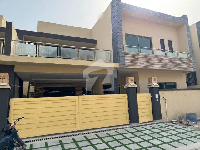 Brigadier house in askari 6 brand new, west open