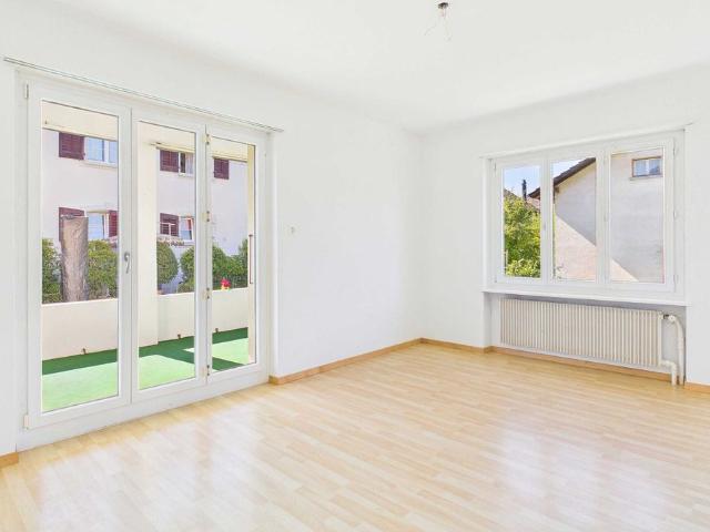 Bright 3.5 room garden apartment with terrace