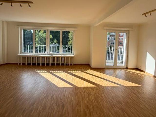 Bright 2 bedroom apartment, Woluwe Saint Lambert
