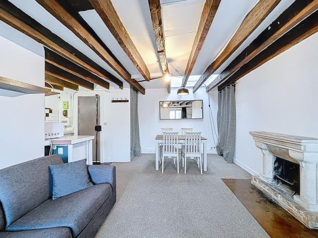 Bright 2 room apartment – Poissonnière neighborhood – 32 m²