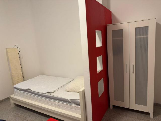 Bright and beautiful studio in Hannover, Hannover Amsterdam Apartments for Rent