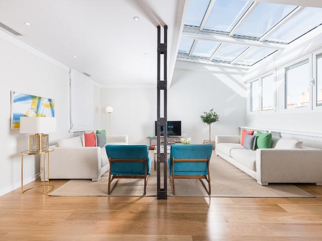 Bright and Elegant Apartment in Salamanca