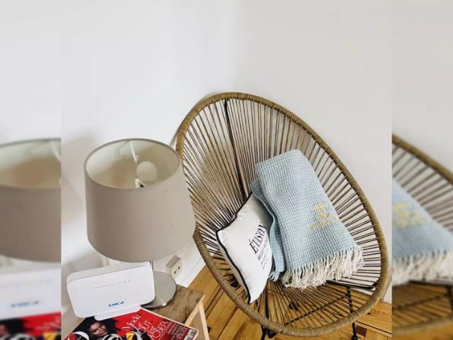 Bright and quiet room, ideal for professionals or students looking for a comfortable stay in Chamartín
