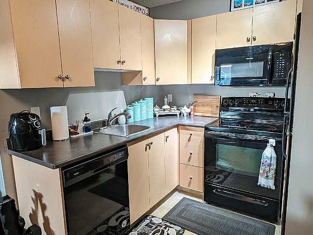 Bright And Spacious Condo For Sale 1 Bed & 1 Bath