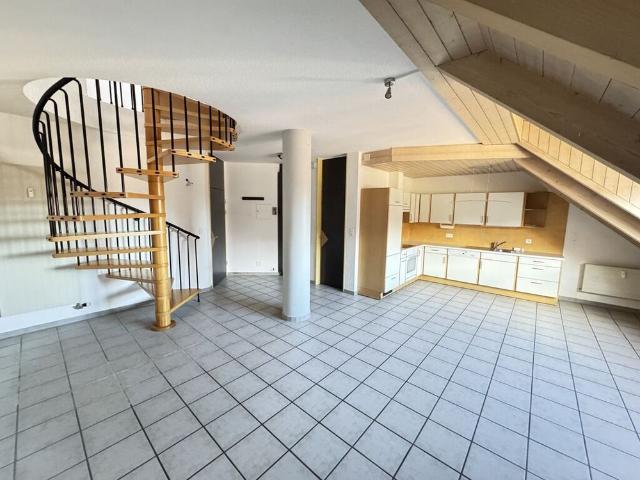 Bright and spacious duplex