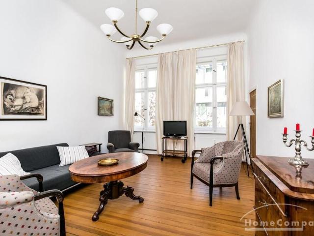 Bright and Spacious 3 Room Flat in Berlin Wilmersdorf, Furnished