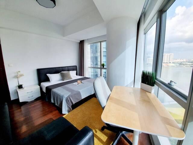 Bright & Airy,Full Furnish Big Master Room @ Heart of CBD