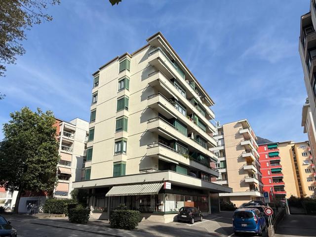 BRIGHT APARTMENT IN VIGANELLO