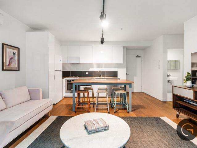 Bright Apartment With A Private Terrace In An Exclusive Location