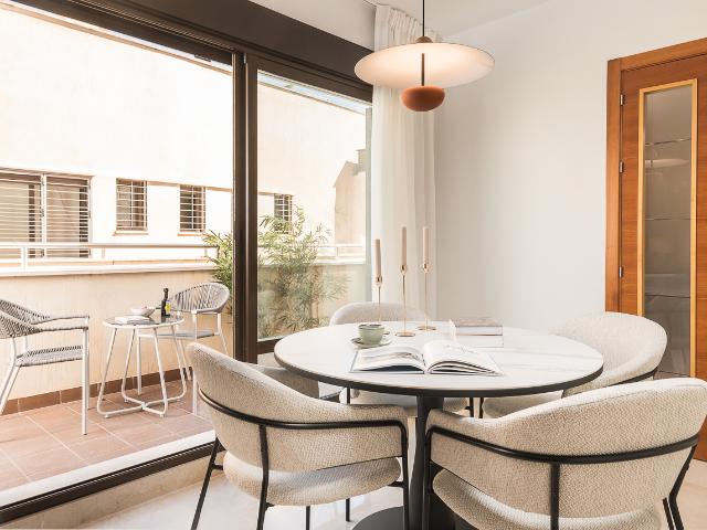 Bright apartment with terrace in the Historic Center