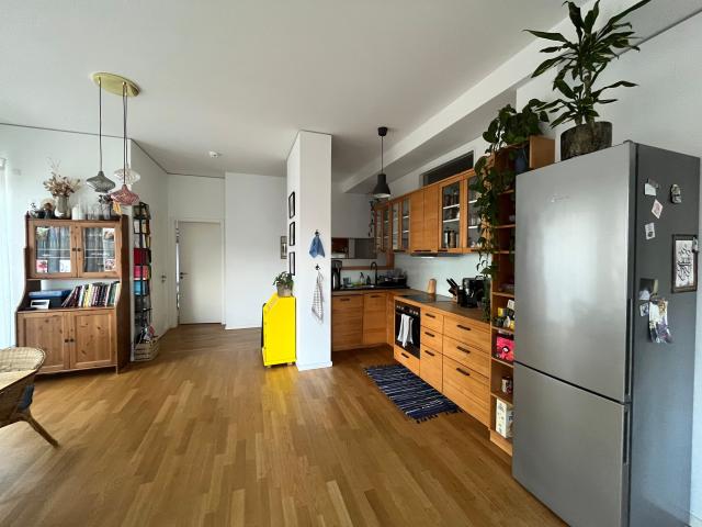 Bright, beautiful and modern Flat