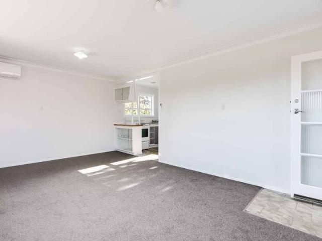 Bright, Budget, Brilliantly Located