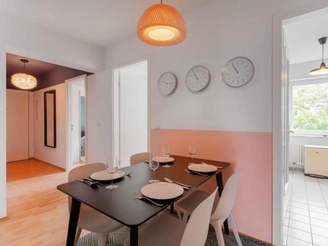 Bright double bedroom in Friedrichshain