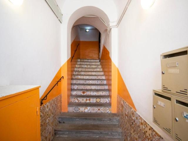 Bright double bedroom in the Gothic Quarter
