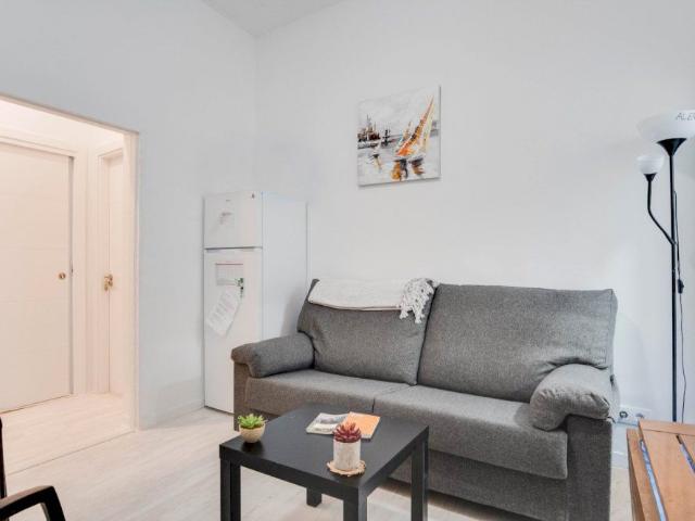 Bright exterior room in Plaza Mayor