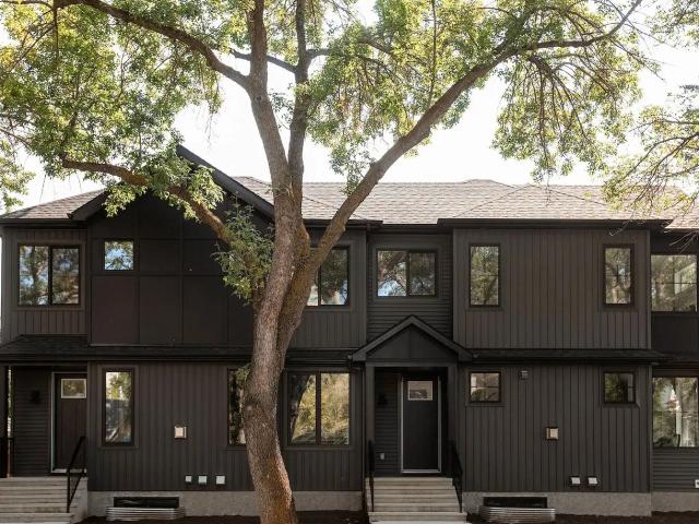 BRIGHT EXECUTIVE 2 BEDROOM + DEN | PARK SIDE | STEPS TO U OF A & HOSPITALS
