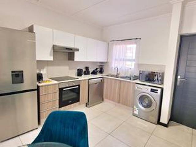 bright fourways flat with secure living