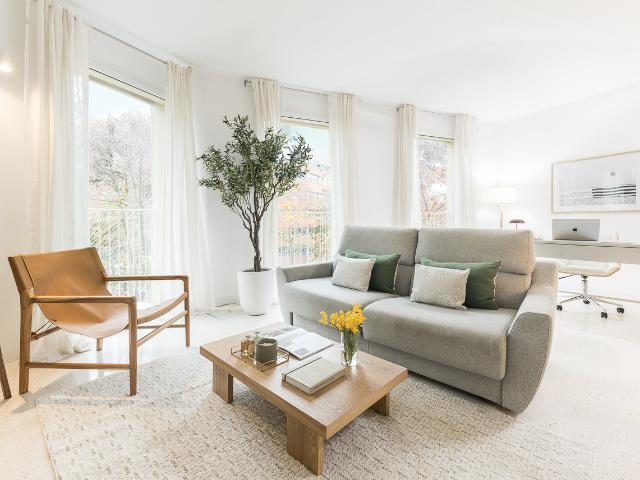 Bright one bedroom apartment