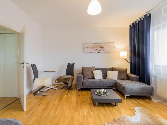 Bright loft located next to the Fennsee, Berlin Amsterdam Apartments for Rent