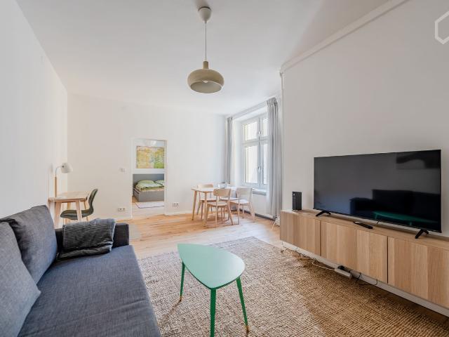 Bright & Modern 2 Room Apartment in Moabit – Spacious, Practical & Fully Equipped, Berlin Amsterdam Apartments for Rent