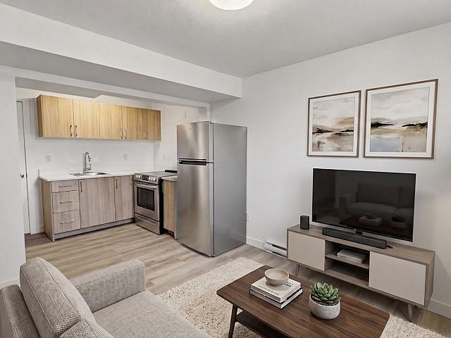 Bright & New 1 Bed + 1 Bath Basement Suite – 10 min To Uofs!