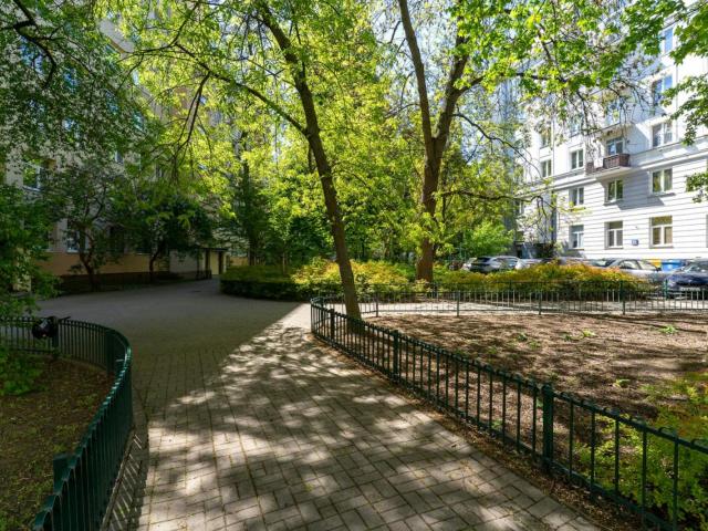 Bright single bedroom in the centre of Warsaw